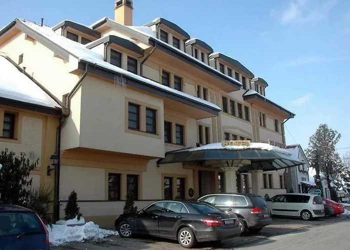 Hotel Zlatnik 4*